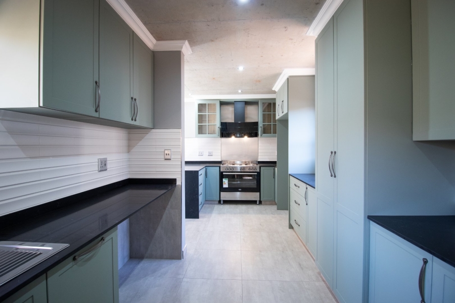 4 Bedroom Property for Sale in Comet Gauteng