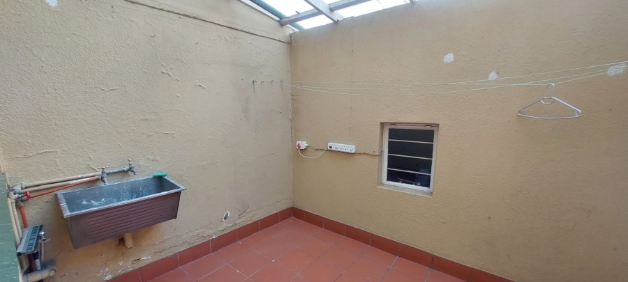To Let 3 Bedroom Property for Rent in Mondeor Gauteng