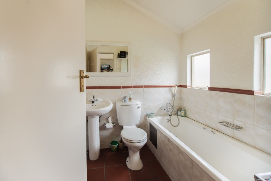 3 Bedroom Property for Sale in Dowerglen Ext 4 Gauteng
