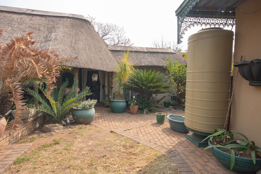  Bedroom Property for Sale in Heidelberg Industrial Gauteng