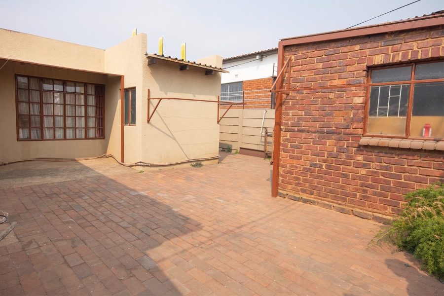  Bedroom Property for Sale in Heidelberg Industrial Gauteng