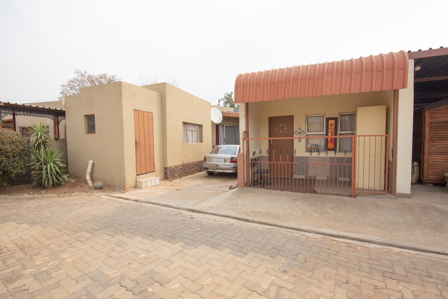  Bedroom Property for Sale in Heidelberg Industrial Gauteng