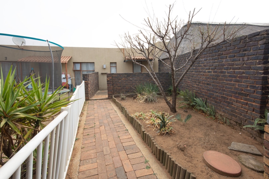  Bedroom Property for Sale in Heidelberg Industrial Gauteng