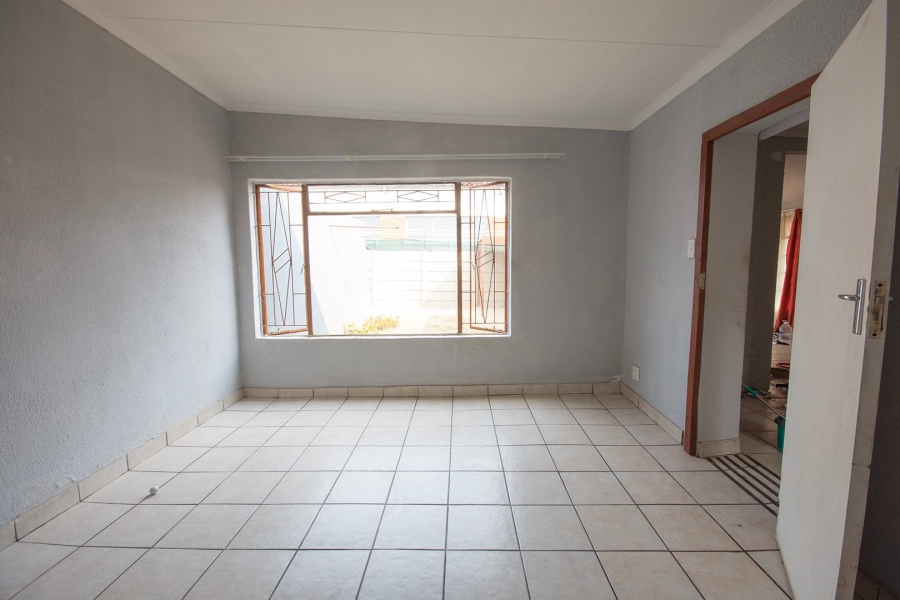  Bedroom Property for Sale in Heidelberg Industrial Gauteng