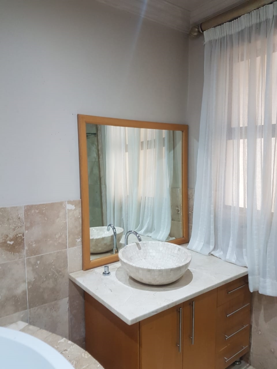 3 Bedroom Property for Sale in Bezuidenhout Valley Gauteng