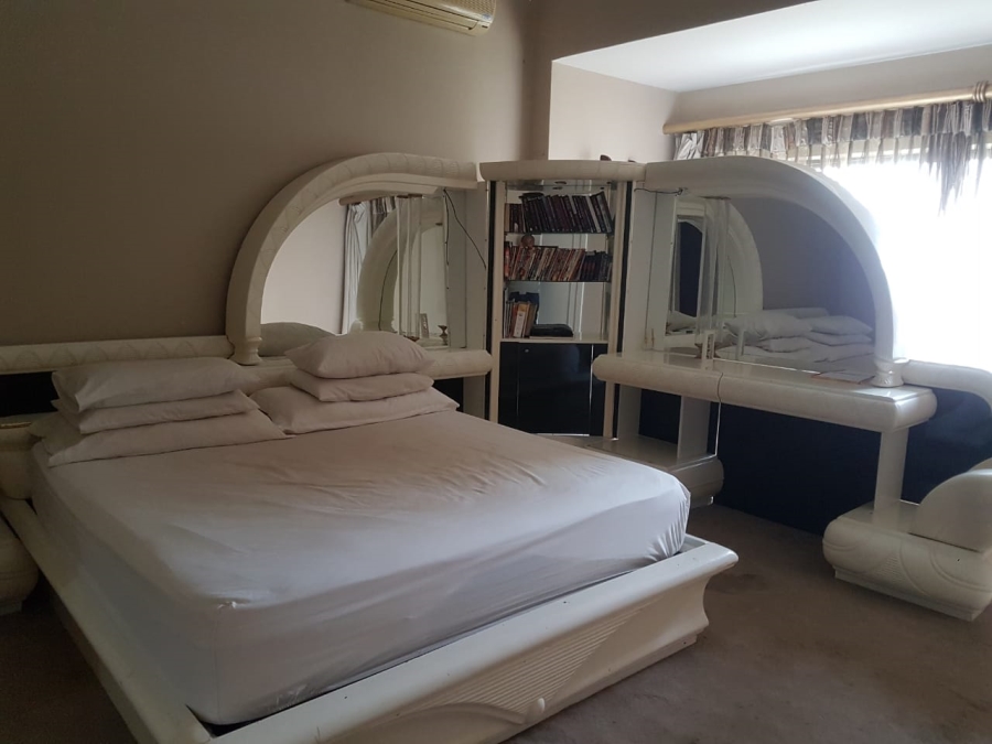 3 Bedroom Property for Sale in Bezuidenhout Valley Gauteng
