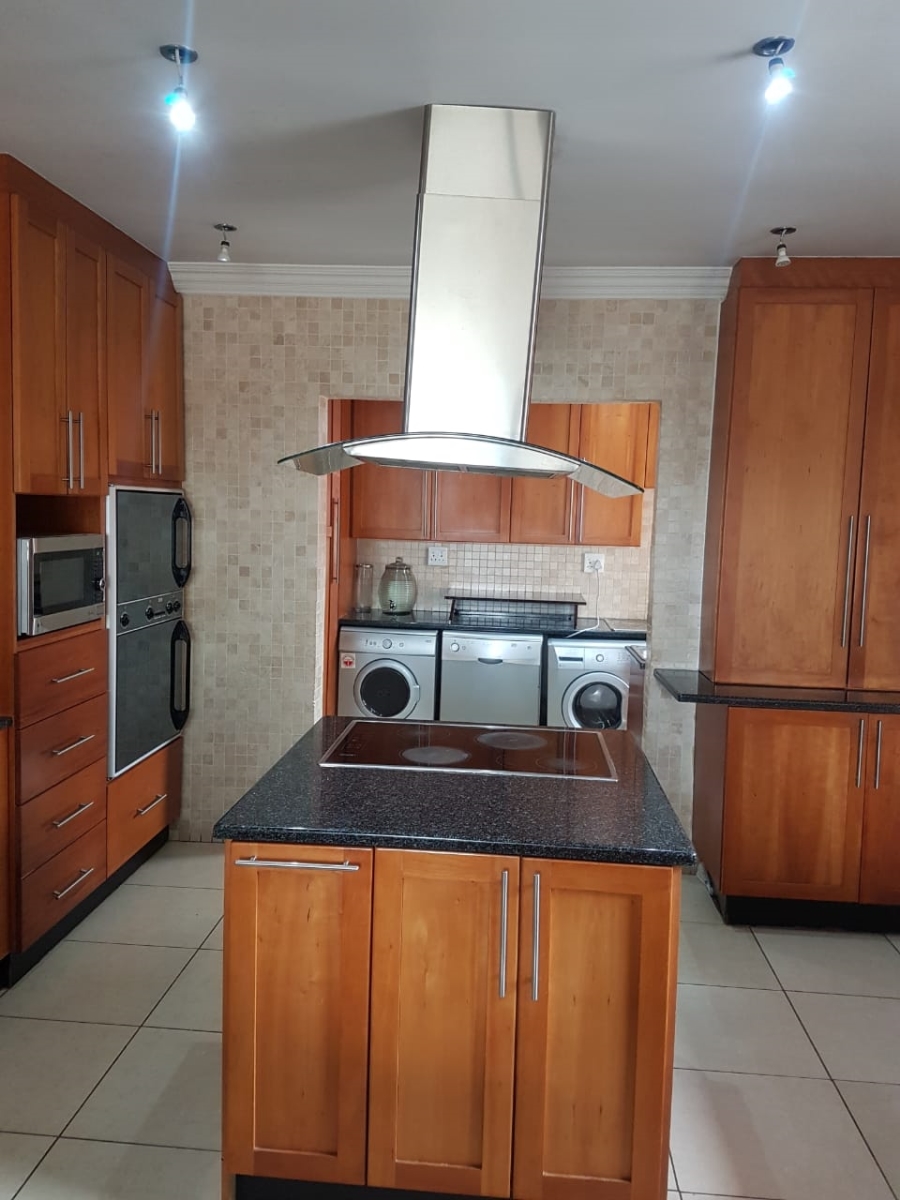 3 Bedroom Property for Sale in Bezuidenhout Valley Gauteng
