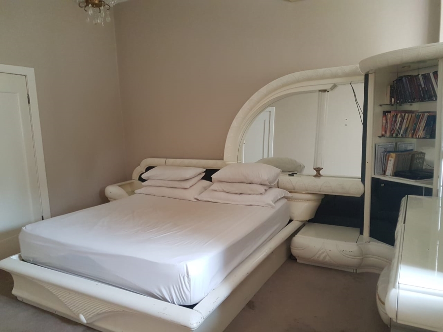3 Bedroom Property for Sale in Bezuidenhout Valley Gauteng