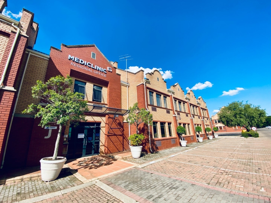 To Let commercial Property for Rent in Faerie Glen Gauteng