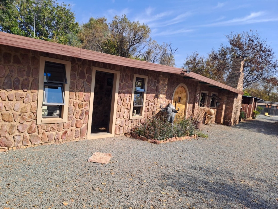 10 Bedroom Property for Sale in Dinokeng Game Reserve Gauteng