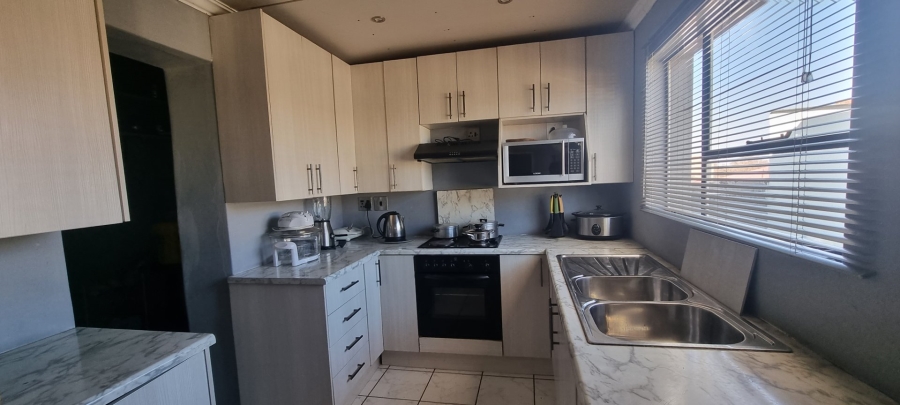 10 Bedroom Property for Sale in Malvern Gauteng