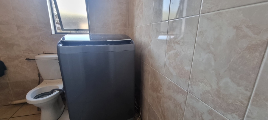 10 Bedroom Property for Sale in Malvern Gauteng