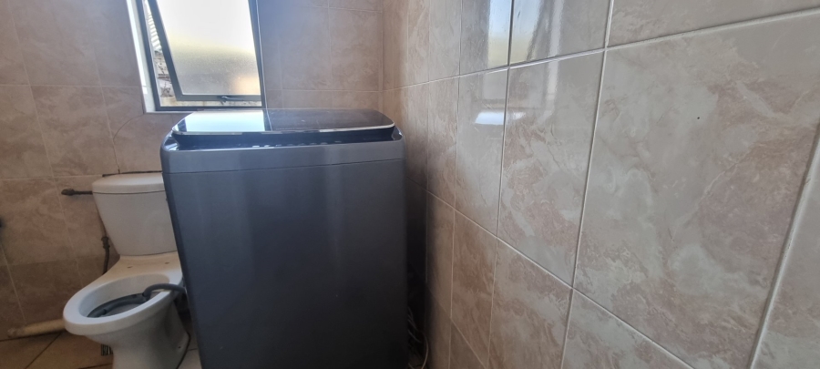 10 Bedroom Property for Sale in Malvern Gauteng
