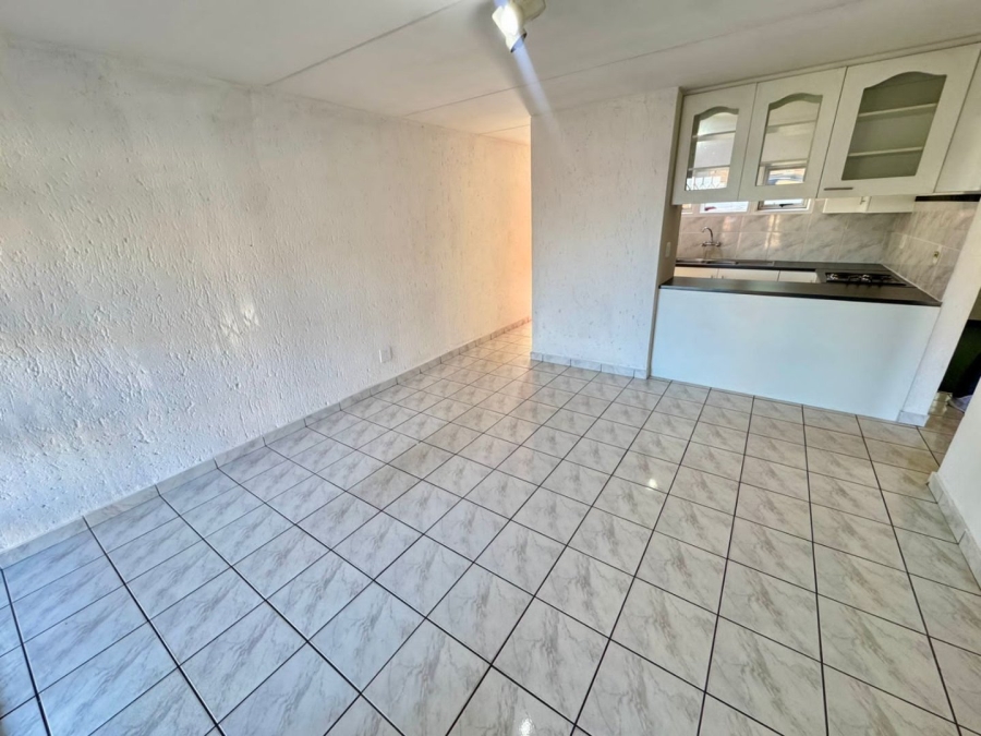 2 Bedroom Property for Sale in Winchester Hills Gauteng