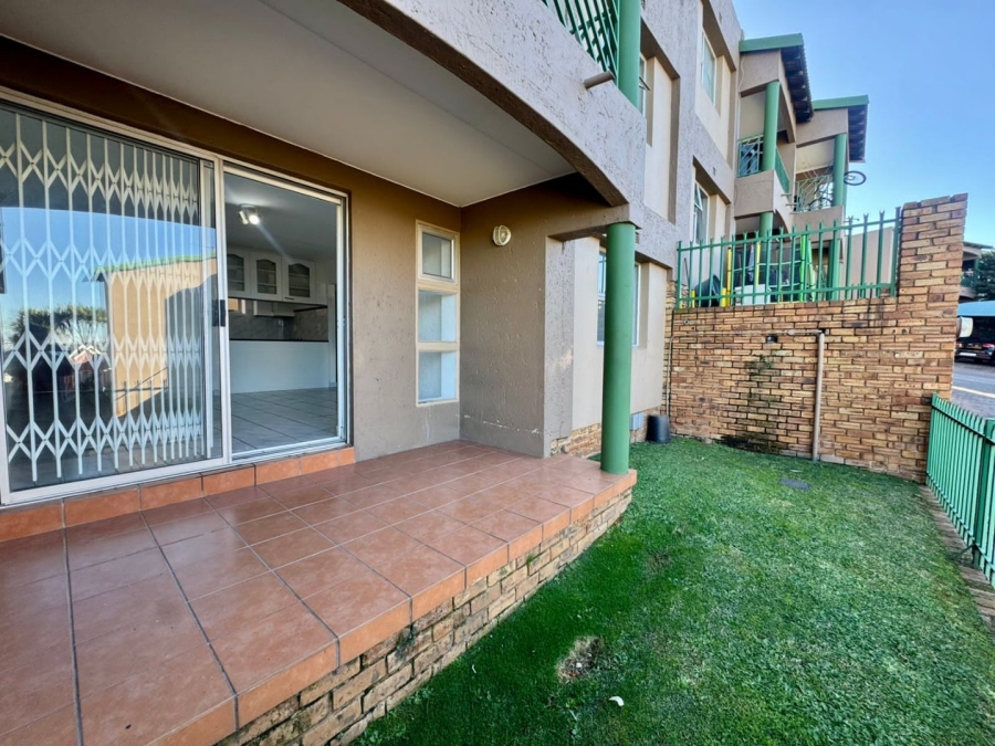 2 Bedroom Property for Sale in Winchester Hills Gauteng