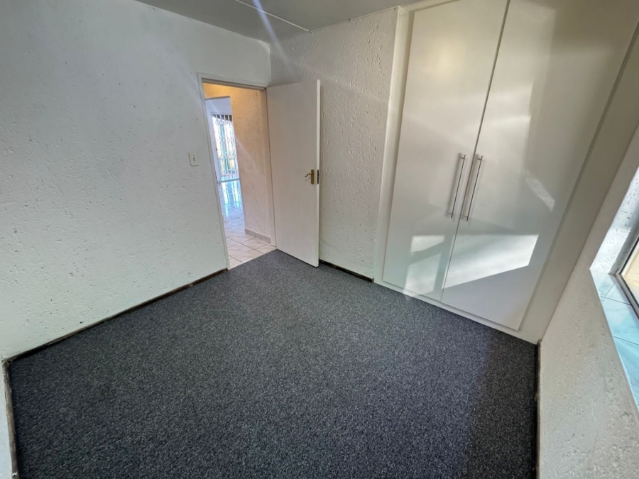 2 Bedroom Property for Sale in Winchester Hills Gauteng