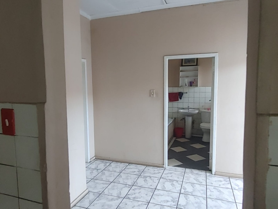 5 Bedroom Property for Sale in Pretoria Central Gauteng