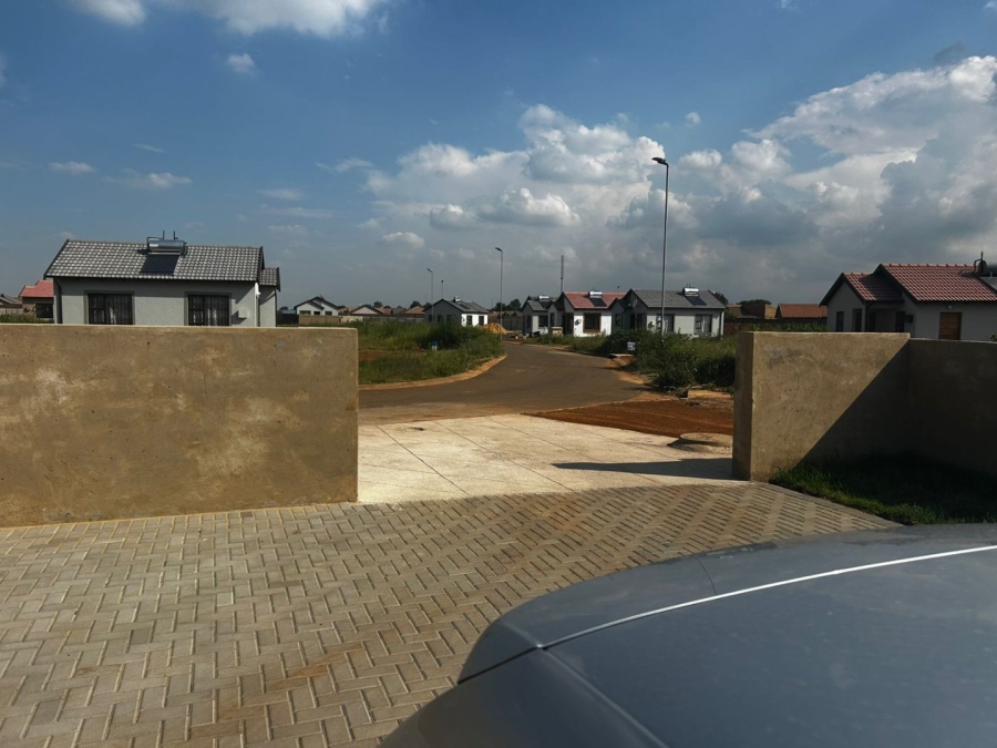 3 Bedroom Property for Sale in Windmill Park Gauteng