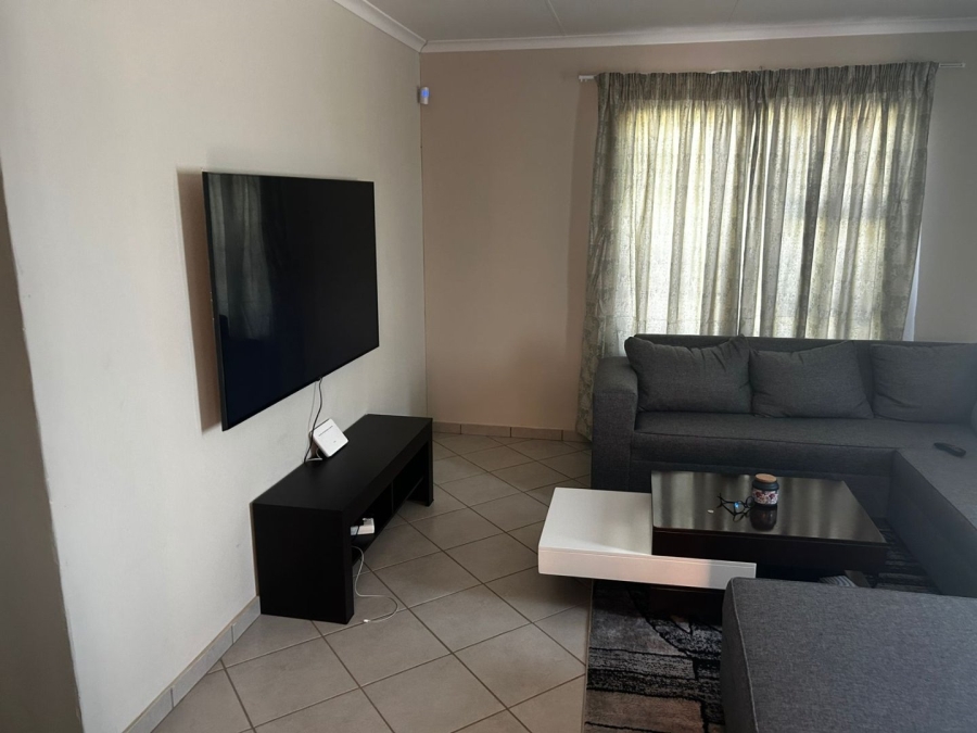 3 Bedroom Property for Sale in Windmill Park Gauteng