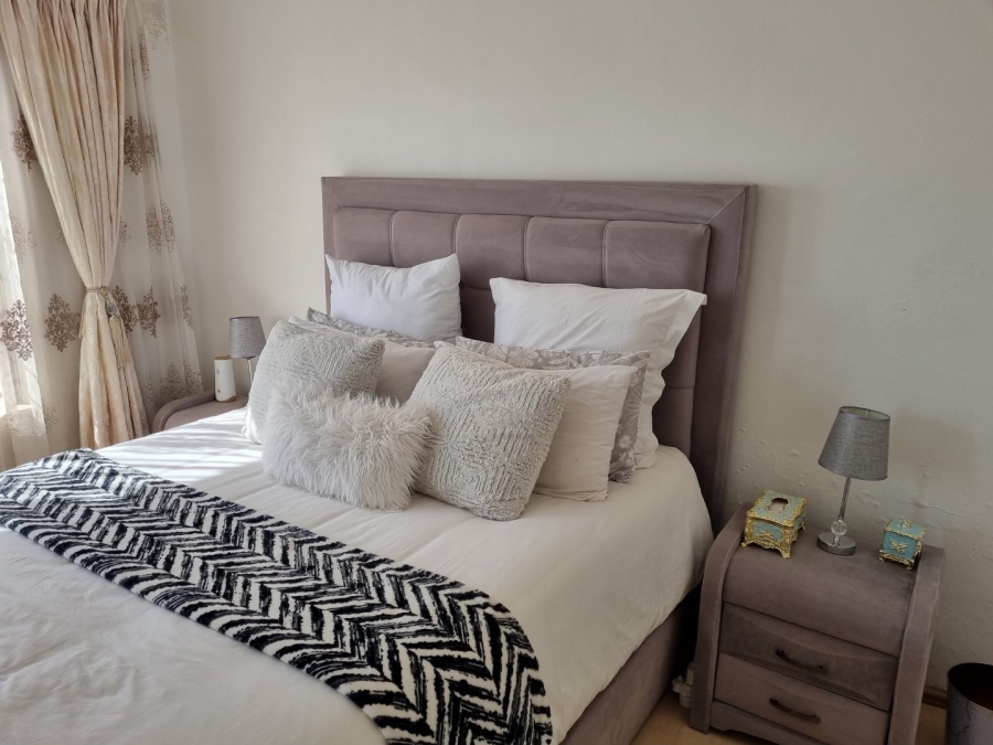 To Let 2 Bedroom Property for Rent in Winchester Hills Gauteng