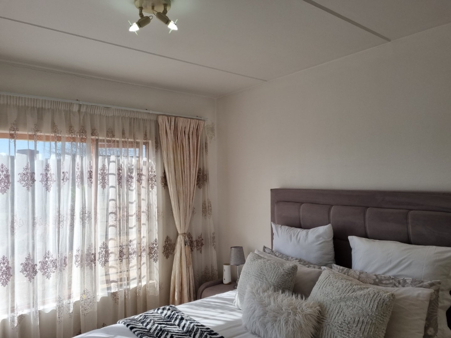 To Let 2 Bedroom Property for Rent in Winchester Hills Gauteng