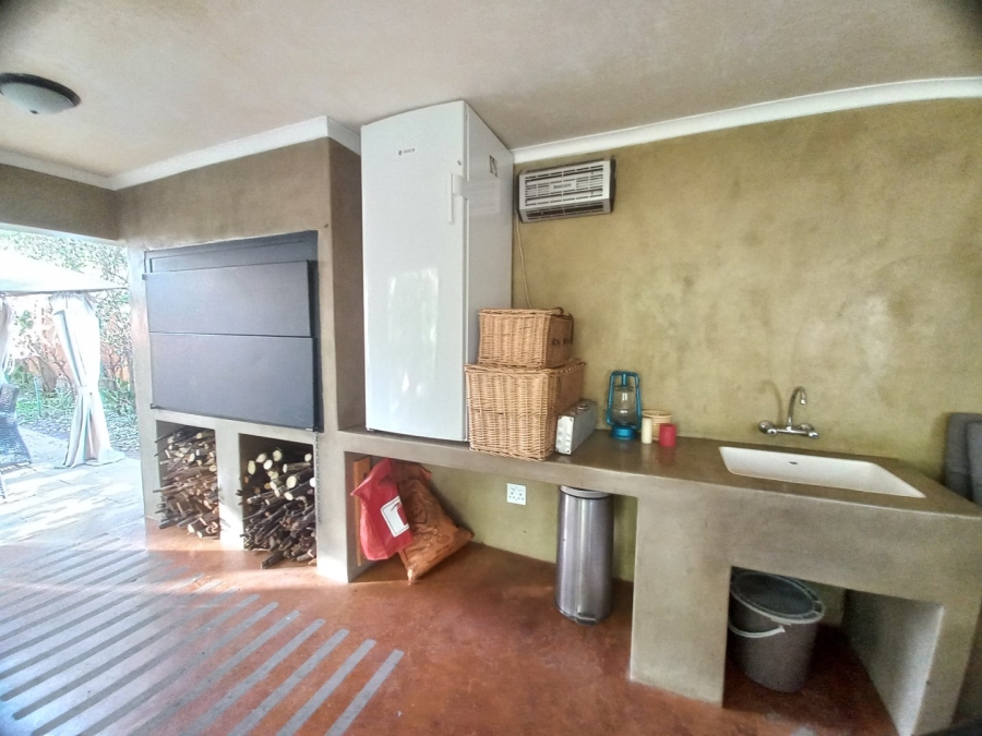  Bedroom Property for Sale in Ferndale Gauteng