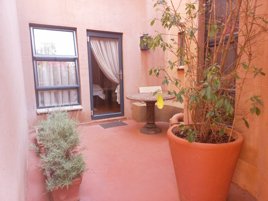  Bedroom Property for Sale in Ferndale Gauteng