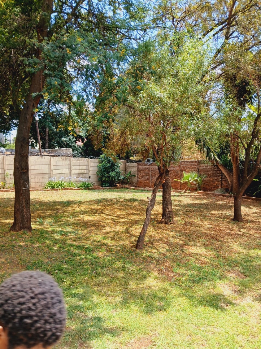 To Let  Bedroom Property for Rent in Ferndale Gauteng