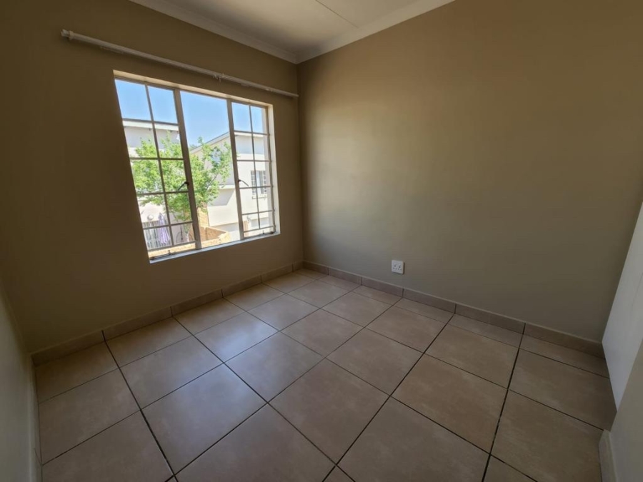 To Let 2 Bedroom Property for Rent in Hazeldean Gauteng