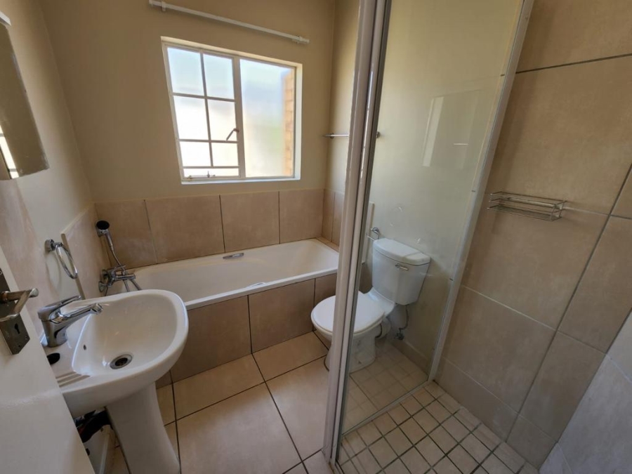 To Let 2 Bedroom Property for Rent in Hazeldean Gauteng