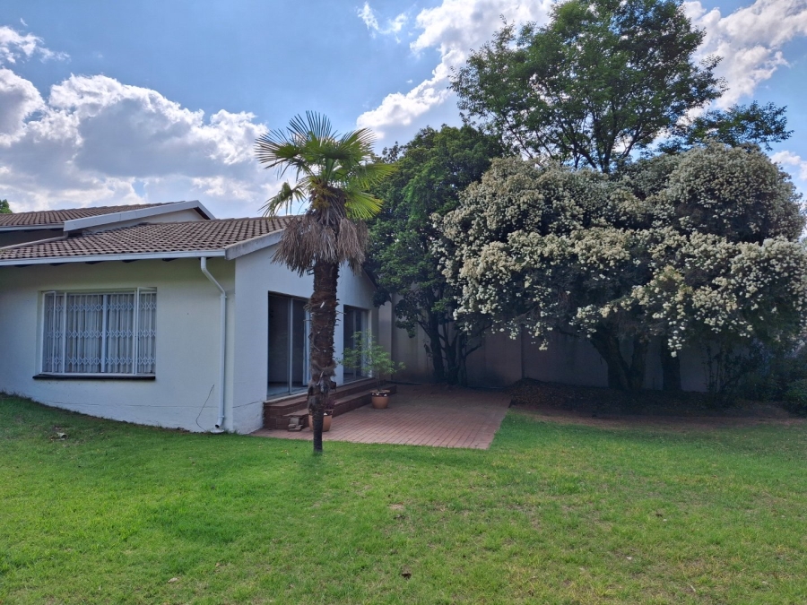 To Let  Bedroom Property for Rent in Hyde Park Gauteng