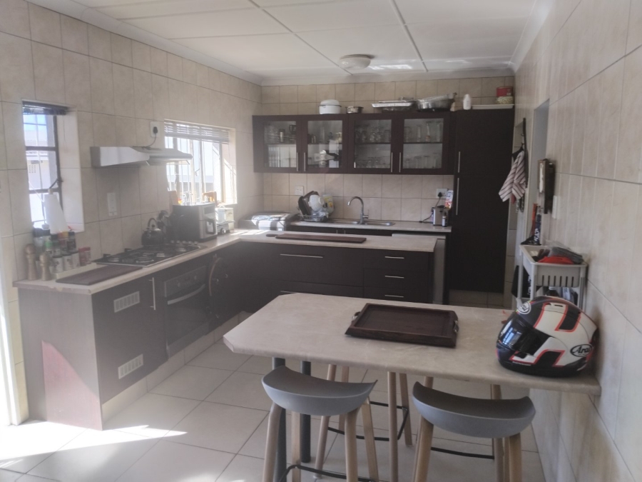3 Bedroom Property for Sale in Homestead Gauteng