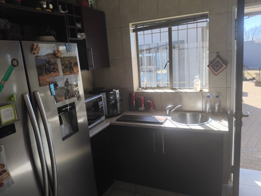 3 Bedroom Property for Sale in Homestead Gauteng