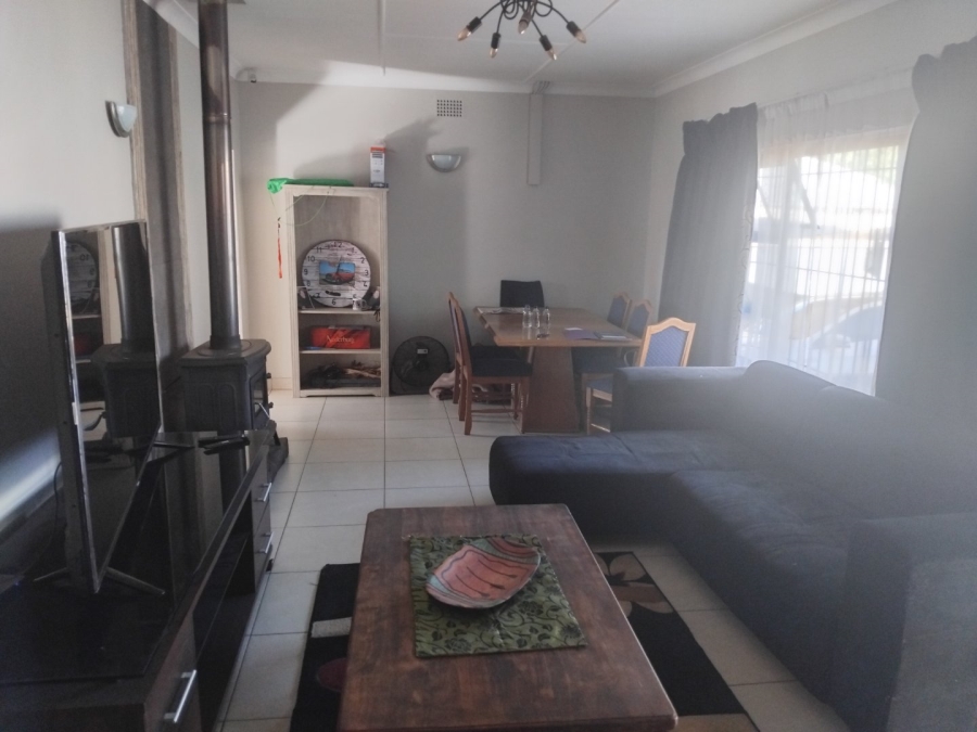 3 Bedroom Property for Sale in Homestead Gauteng