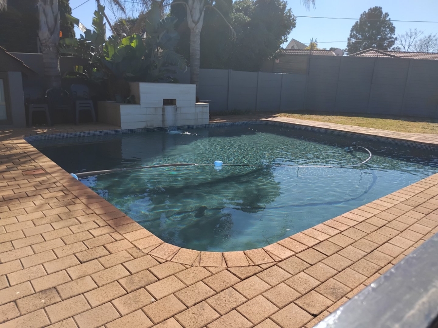 3 Bedroom Property for Sale in Homestead Gauteng
