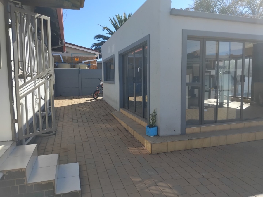 3 Bedroom Property for Sale in Homestead Gauteng