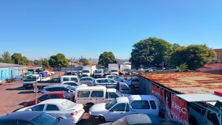  Bedroom Property for Sale in Kenilworth Gauteng