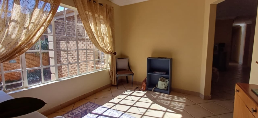 To Let 3 Bedroom Property for Rent in Eldoraigne Gauteng