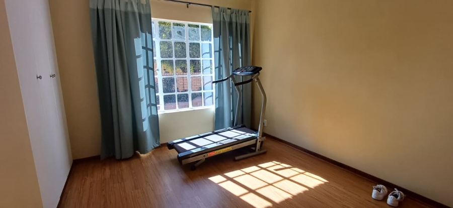 To Let 3 Bedroom Property for Rent in Eldoraigne Gauteng