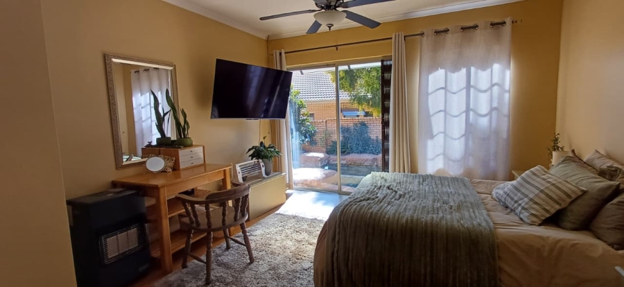 To Let 3 Bedroom Property for Rent in Eldoraigne Gauteng