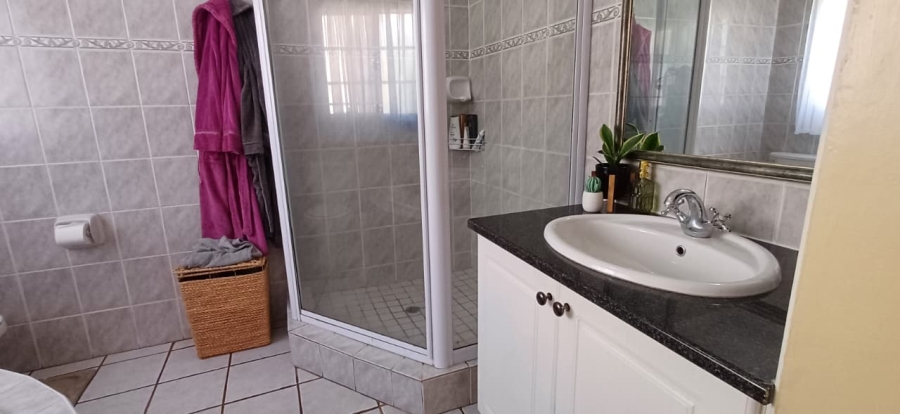 To Let 3 Bedroom Property for Rent in Eldoraigne Gauteng