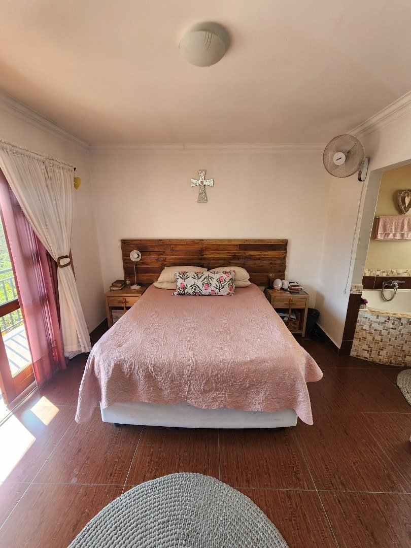 4 Bedroom Property for Sale in Eldoraigne Gauteng
