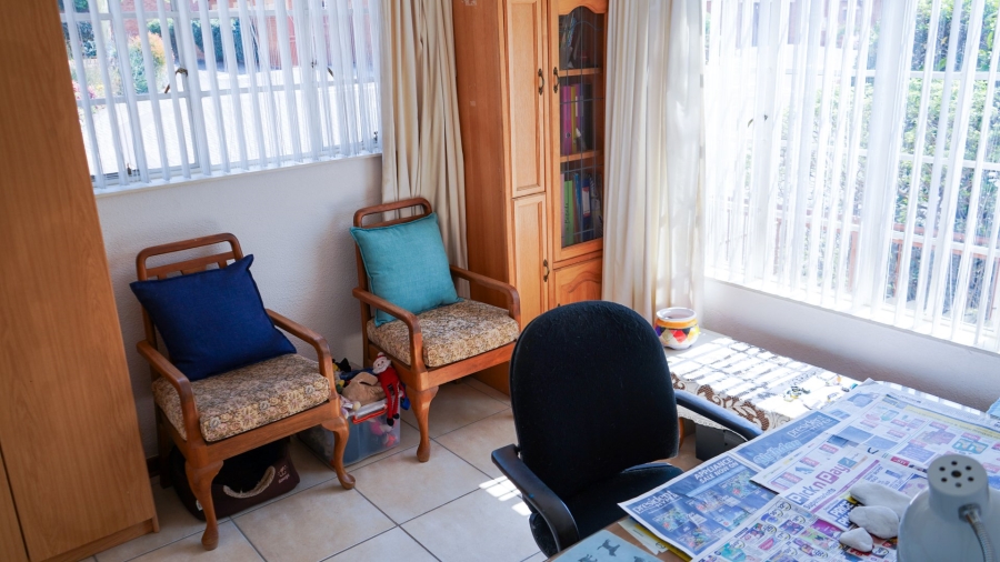 3 Bedroom Property for Sale in Honeydew Grove Gauteng