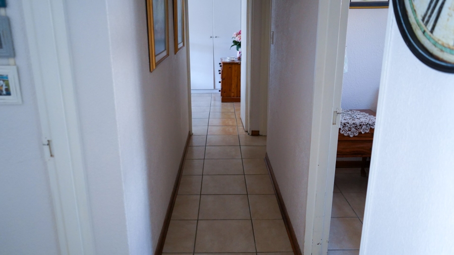 3 Bedroom Property for Sale in Honeydew Grove Gauteng