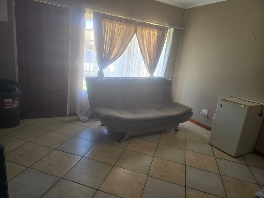 2 Bedroom Property for Sale in Sylviavale Gauteng