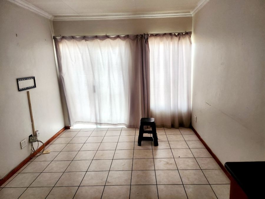 2 Bedroom Property for Sale in Daspoort Gauteng