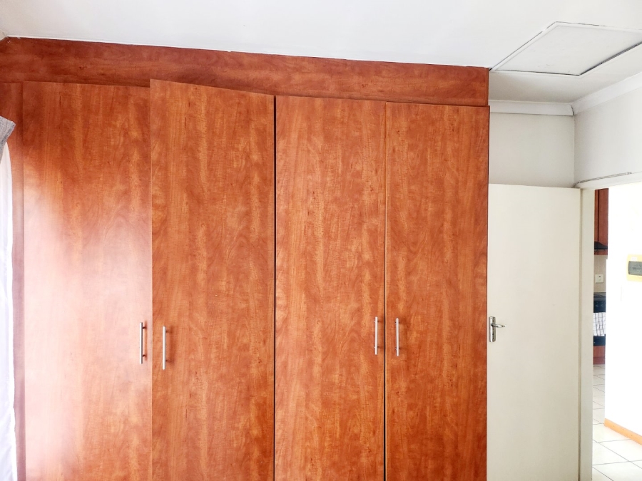 2 Bedroom Property for Sale in Daspoort Gauteng