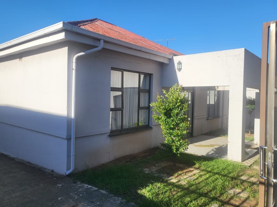 3 Bedroom Property for Sale in Regents Park Gauteng