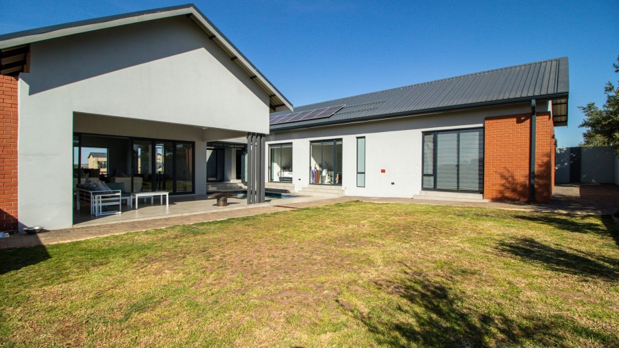 3 Bedroom Property for Sale in Serengeti Lifestyle Estate Gauteng