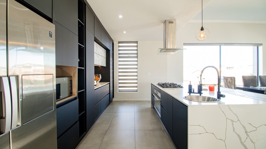 3 Bedroom Property for Sale in Serengeti Lifestyle Estate Gauteng